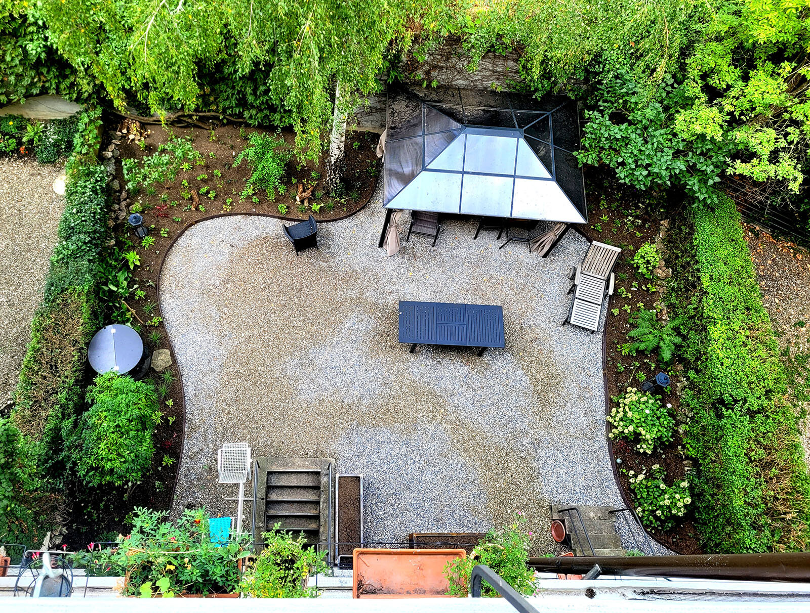 Dornacherstrasse_Garten_Ruckseite